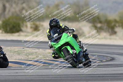 media/Jan-15-2026-Racers Edge (Thu) [[dfebeb70ab]]/3-B Group/Session 4 (Turn 5)/